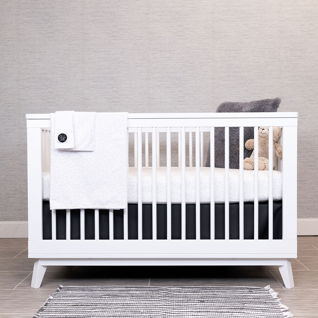 Creating a gender-neutral nursery: tips & ideas for a stylish & serene space