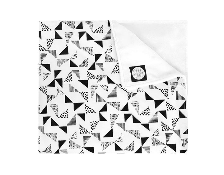 Multi Triangle Crib Blanket - Black and White - Olli+Lime