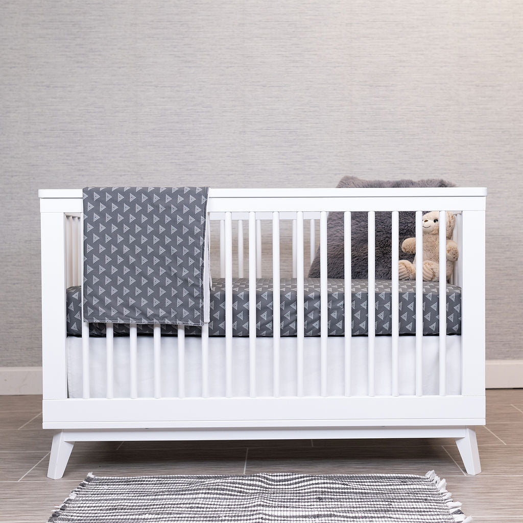 Tops for Tots - Classic Nursery Bedding Set - Light Gray on Dark Gray - Olli+Lime