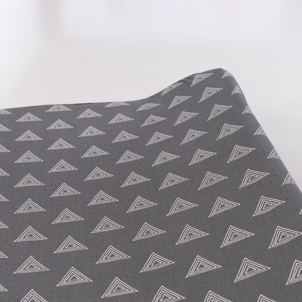 Tops for Tots - Deluxe Nursery Bedding Set - Light Gray on Dark Gray - Olli+Lime