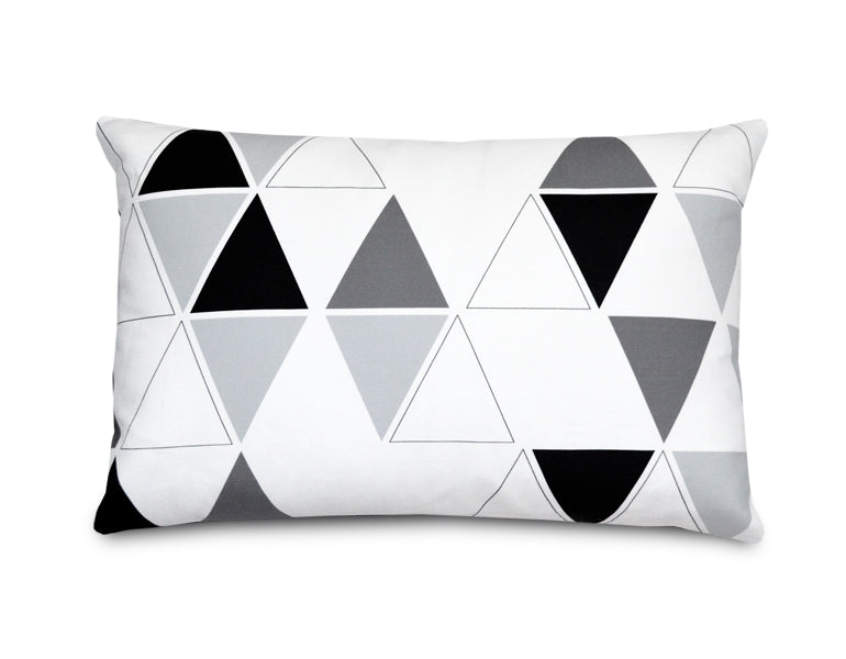 Triangle Accent Pillow - Insert included - Olli+Lime