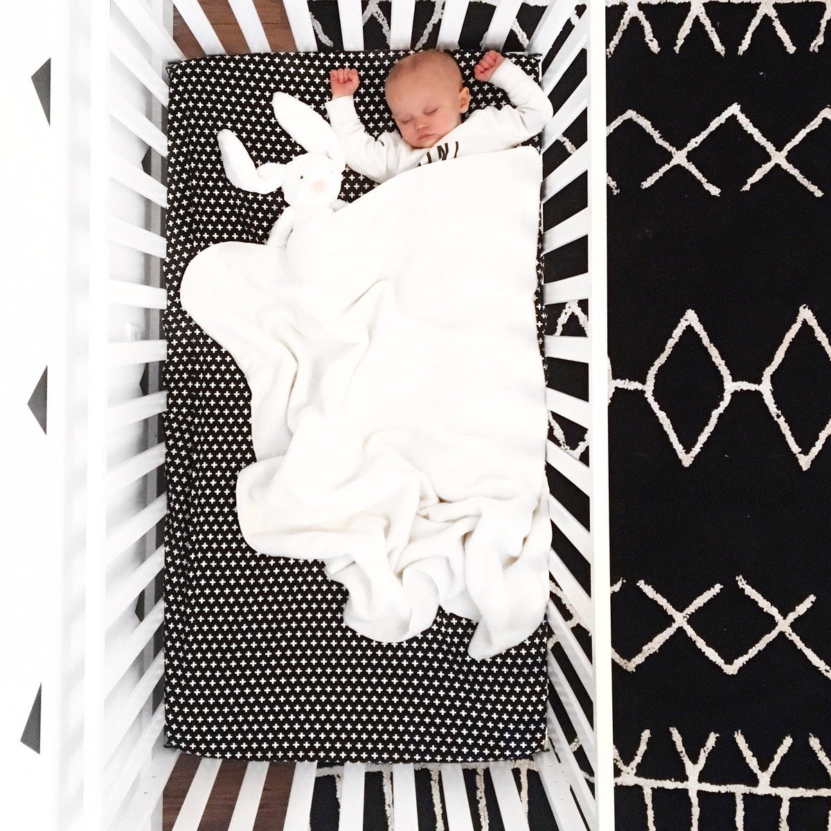 OLLI+LIME | Lina Black Swiss Cross Crib Bedding Set | Monochrome